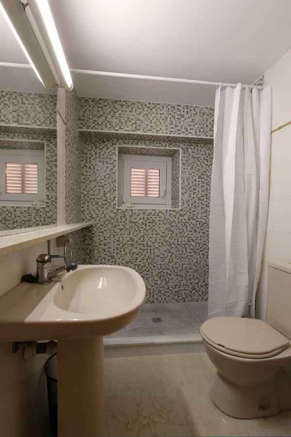 Apartament Magnifiques Vistes- Port De Rei L' Escala Bagian luar foto