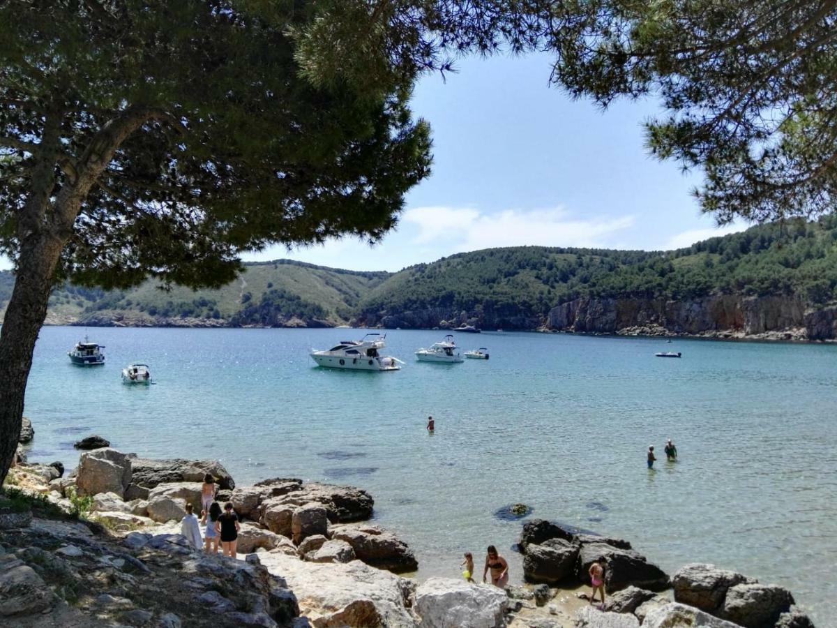 Apartament Magnifiques Vistes- Port De Rei L' Escala Bagian luar foto