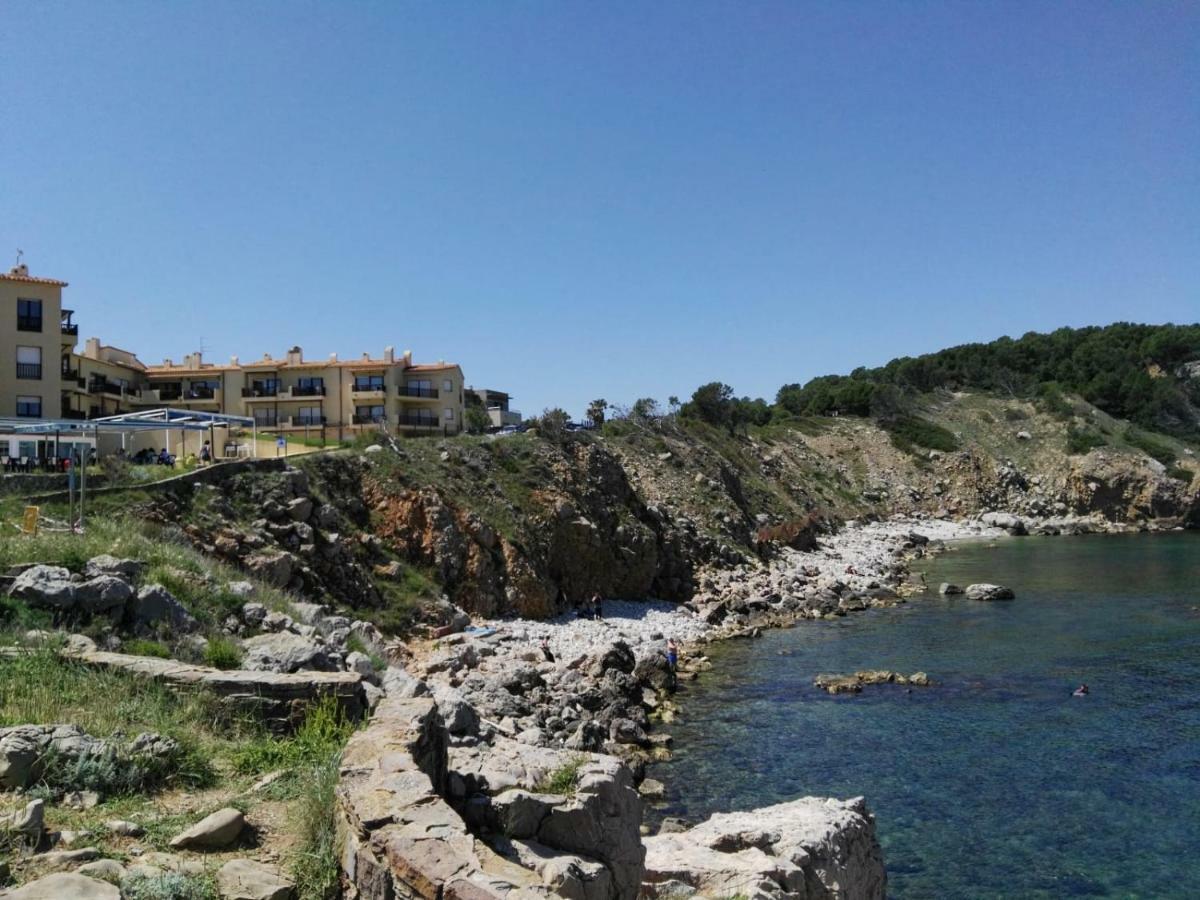 Apartament Magnifiques Vistes- Port De Rei L' Escala Bagian luar foto