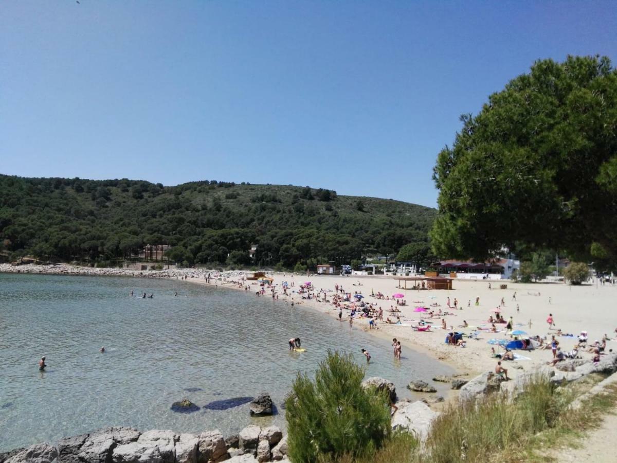 Apartament Magnifiques Vistes- Port De Rei L' Escala Bagian luar foto