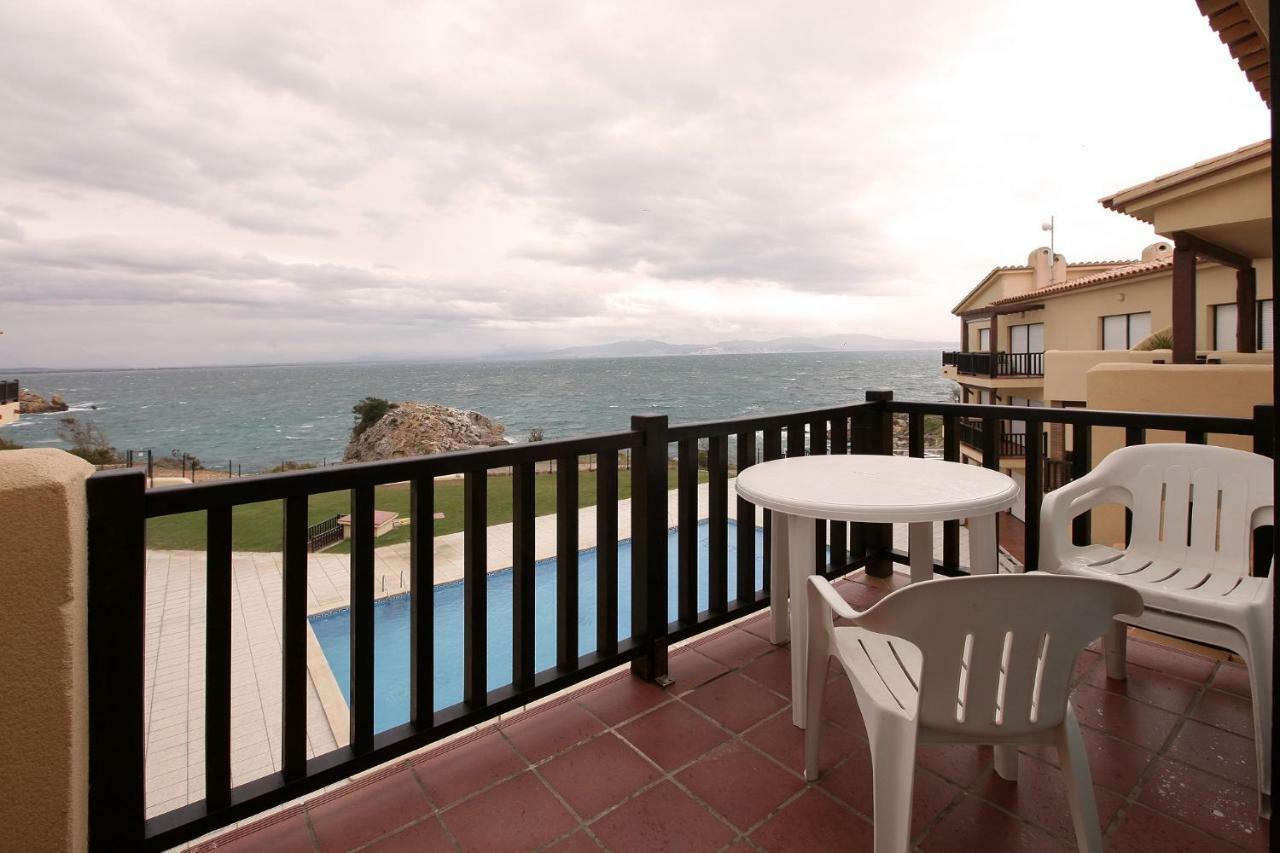Apartament Magnifiques Vistes- Port De Rei L' Escala Bagian luar foto